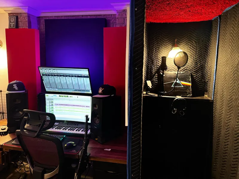 Computer and recording booth